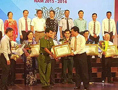 Giúp công nhân thoát cảnh vay nóng chữa bệnh ảnh 2