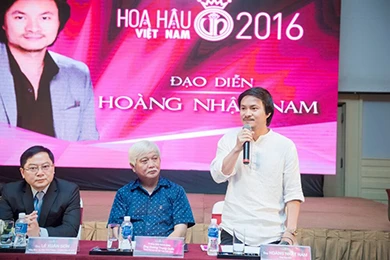 Mời nhiều tài trợ nhất dễ chạm ngôi hoa hậu? ảnh 2