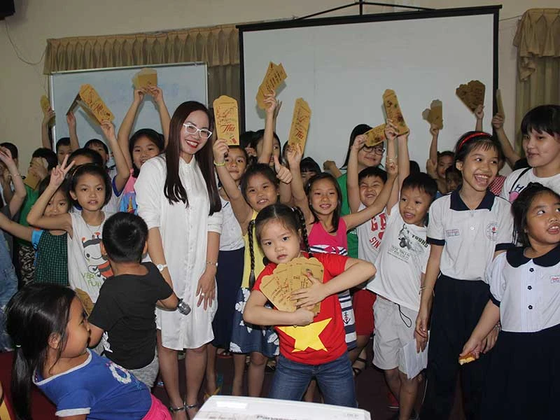 Cho con đi học cách tránh bị xâm hại tình dục ảnh 2