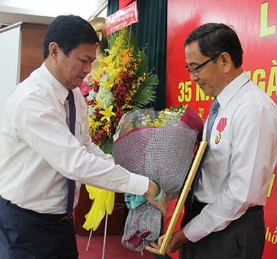 Sở Tư pháp TP.HCM nhận bằng khen của Thủ tướng ảnh 2