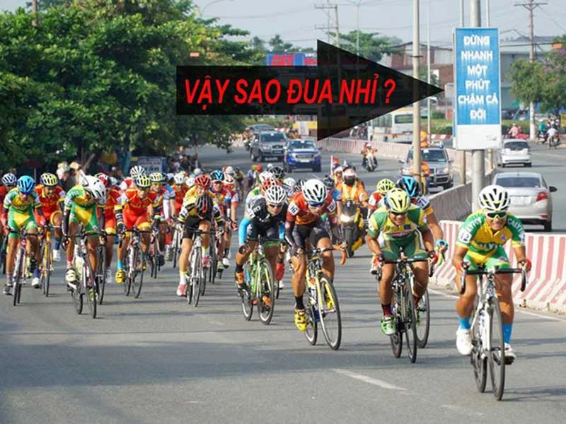 Cuộc đấu chờ phe ‘thứ ba’ tham chiến ảnh 2