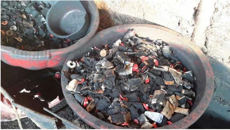 Nhuộm cà phê bằng lõi pin: Độc ác và phi nhân tính! ảnh 2