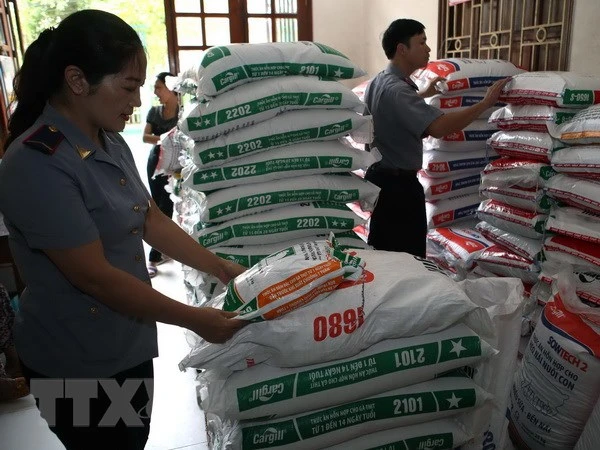 Vi phạm về lĩnh vực thức ăn chăn nuôi bị phạt đến 200 triệu ảnh 1