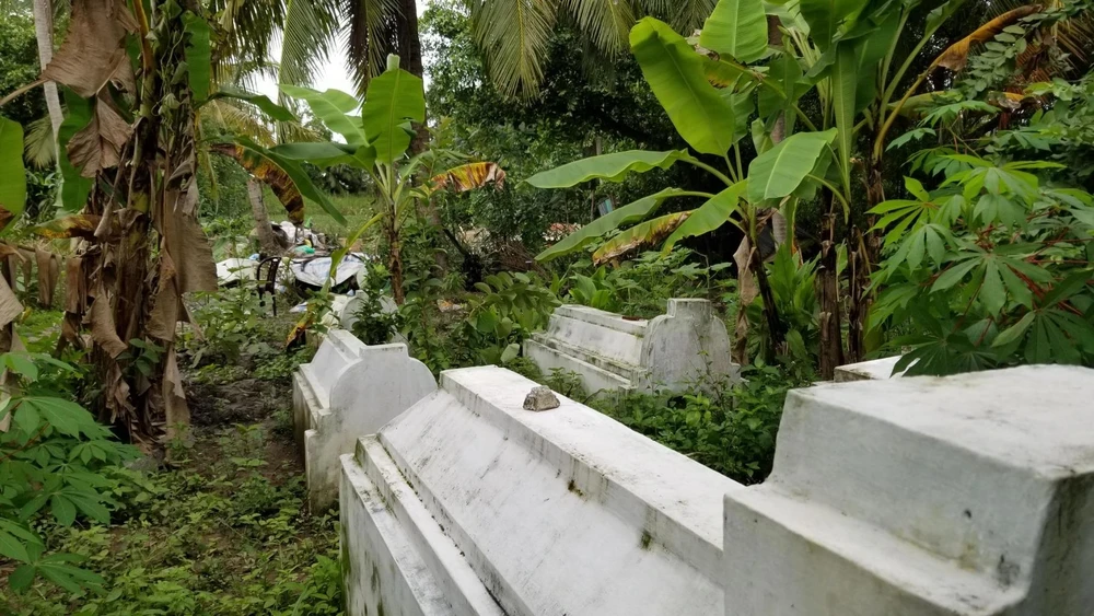 Những uẩn khúc vụ tạt xăng đốt đoàn cưỡng chế ảnh 4