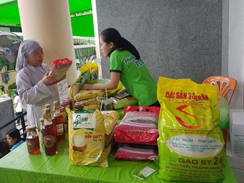 ‘Cha đẻ’ gạo ST25: Chúng ta còn thua Thái Lan rất xa ảnh 2