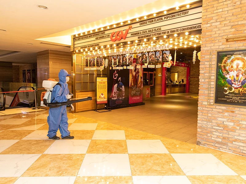 Trung tâm thương mại o bế ‘thượng đế’ thời dịch Corona ảnh 2