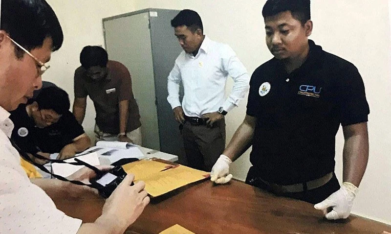 Dũng ‘cam’ chết, tòa sẽ đình chỉ vụ án hành hạ trẻ em ảnh 2