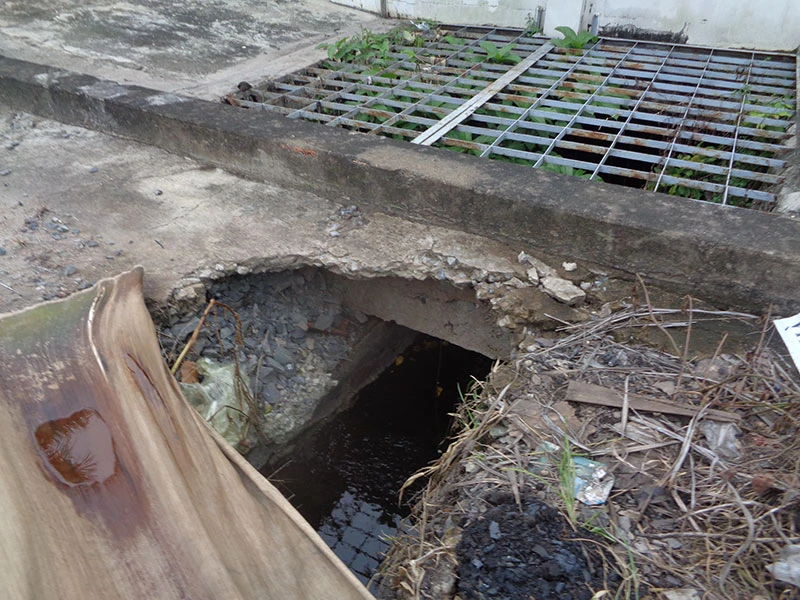 Hai hố nguy hiểm ảnh 2