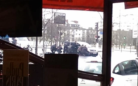 Thảm sát Charlie Hebdo tại Pháp: Diễn biến mới nhất ảnh 14