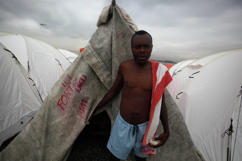 Hội Chữ Thập Đỏ nhận nửa tỷ đôla, chỉ xây được 6 căn nhà ảnh 2