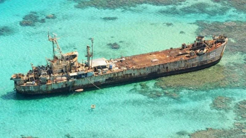 Trung Quốc dọa xoa sổ tiền đồn Bãi Cỏ Mây