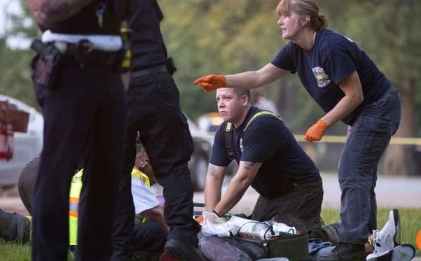 Xả súng đẫm máu Lễ lao động tại Mỹ, 13 người thiệt mạng