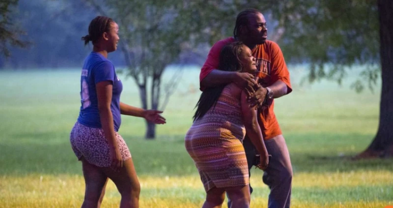 Xả súng đẫm máu Lễ lao động tại Mỹ, 13 người thiệt mạng