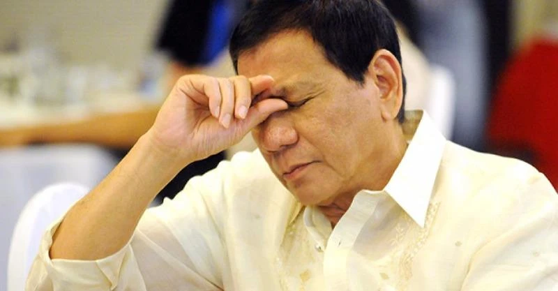 Tổng thống Duterte khóc trong đau đớn vì con gái sảy thai