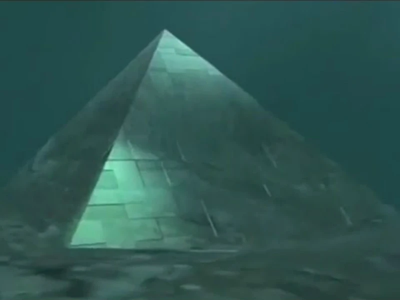 Kim tự tháp ngoài hành tinh trong Tam giác quỷ Bermuda?