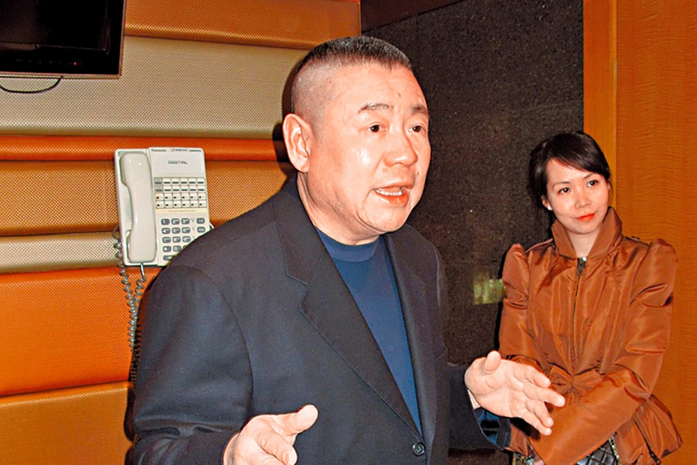 Tỷ phú Hong Kong li dị, tặng vợ 400 triệu USD