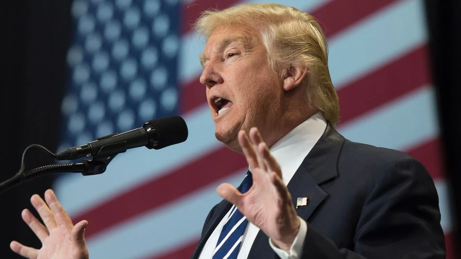 Trump khích tướng Trung Quốc, thách giữ tàu lặn của Mỹ ảnh 1