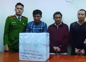 Giấu hơn 10 bánh heroin, 21.000 viên hồng phiến dưới mái ngói