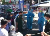 Đà Nẵng: Nhiều bệnh nhân chạy thận đứng chờ ngoài khu cách ly