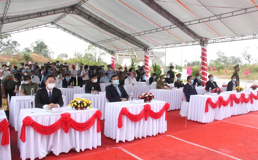 Khai trương cặp cửa khẩu quốc tế Nam Giang – Đắc Tà Oọc ảnh 2