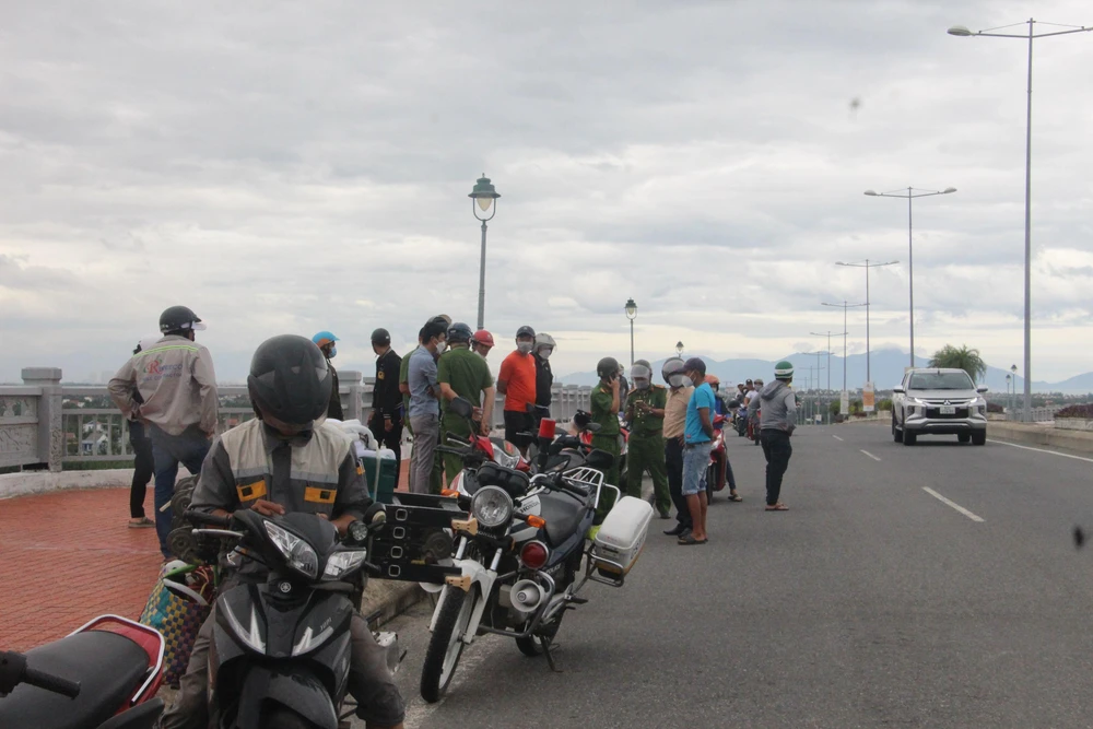 Hiện trường nơi xảy ra vụ việc đau lòng. Ảnh: TN Hiện trường nơi xảy ra vụ việc đau lòng. Ảnh: TN