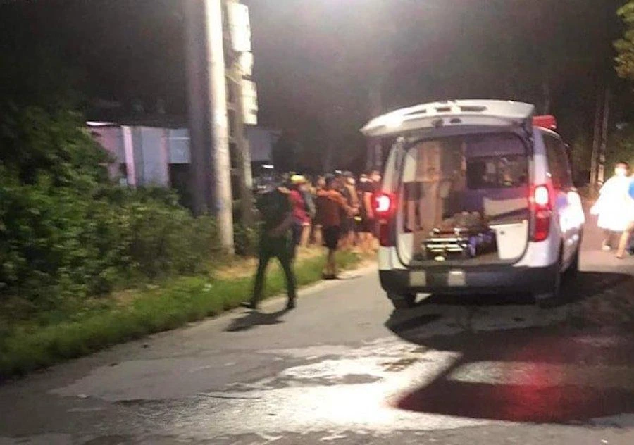 Hai xe máy đối đầu làm một người chết và hai người bị thương. Ảnh: CTV