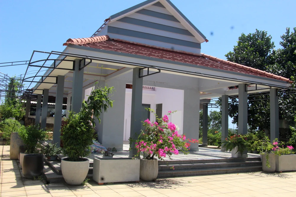 Ngôi nhà trong trang trại của ông Lê Văn Ninh. Ảnh: TN Ngôi nhà trong trang trại của ông Lê Văn Ninh. Ảnh: TN