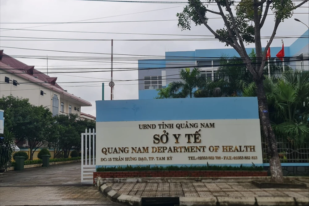 Quảng Nam cho ông Dương Ngọc Vinh thôi chức Phó Giám đốc Sở y tế từ ngày 1-12-2023.