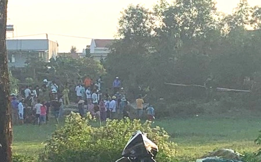 Phát hiện bộ xương người trong rừng keo