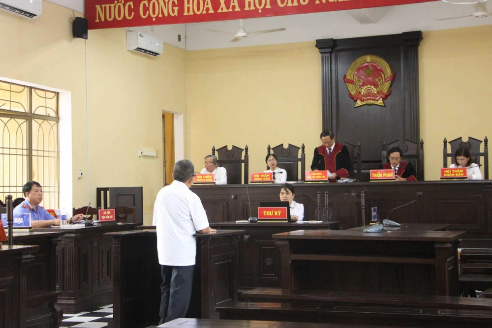 Cụ ông 86 tuổi chém cháu ruột 76 tuổi bị phạt 7 năm tù tội Giết người. Ảnh: TN