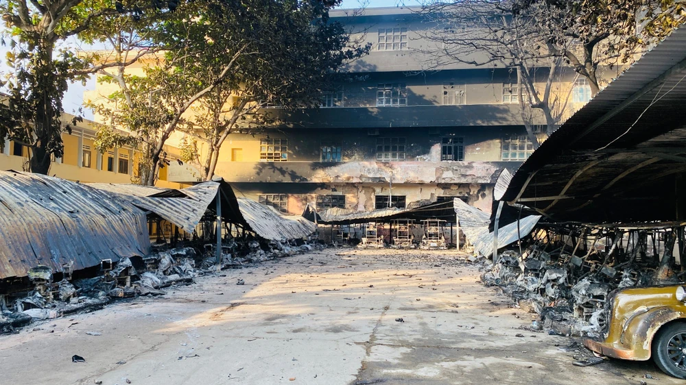 Trường Cao đẳng Điện lực miền Trung thông tin vụ cháy 40 xe điện du lịch. Ảnh: TN