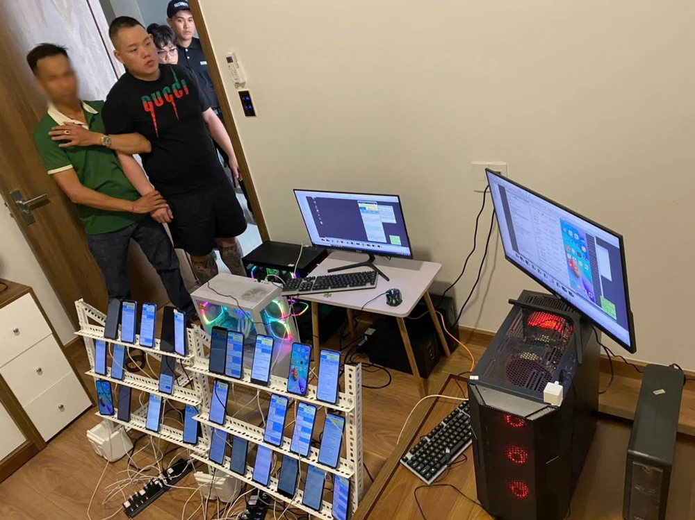 Chủ sàn tiền ảo nướng hết tiền lừa đảo của người chơi vào đường dây đánh bạc người nước ngoài điều hành. Ảnh: CA