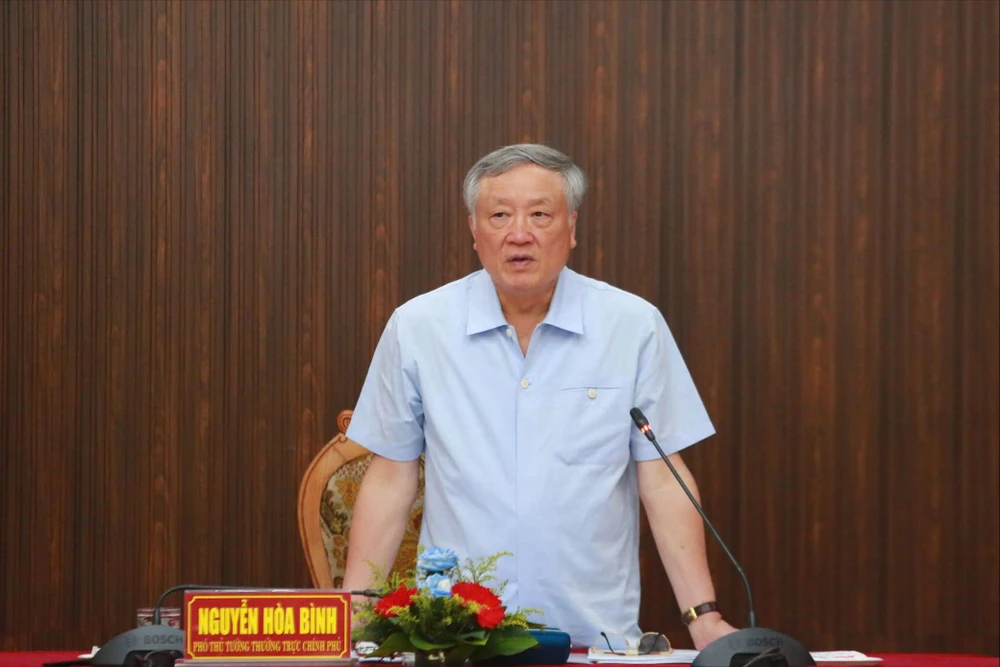 Phó thủ tướng Thường trực Nguyễn Hoà Bình làm việc với 5 tỉnh, thành miền Trung về công tác giải ngân vốn đầu tư công. Ảnh: TN