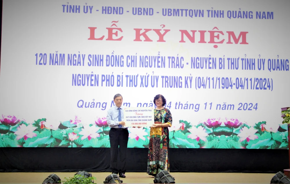 ky-niem-120-nam-ngay-sinh-dong-chi-nguyen-trac-3.jpeg