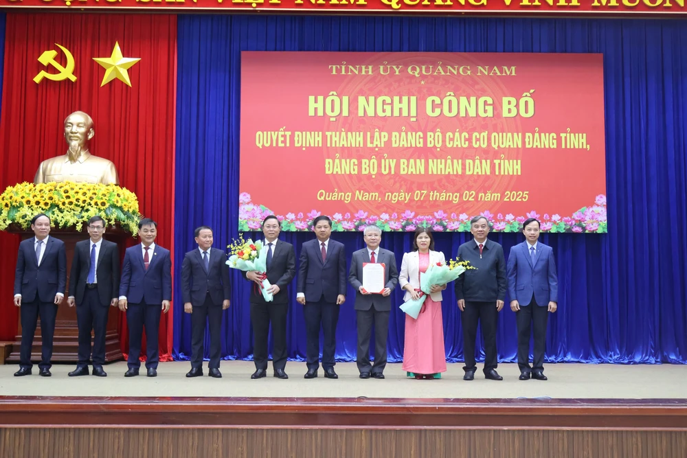 Tỉnh Quảng Nam thành lập Đảng bộ các cơ quan Đảng tỉnh, Đảng bộ UBND tỉnh. Ảnh: TN