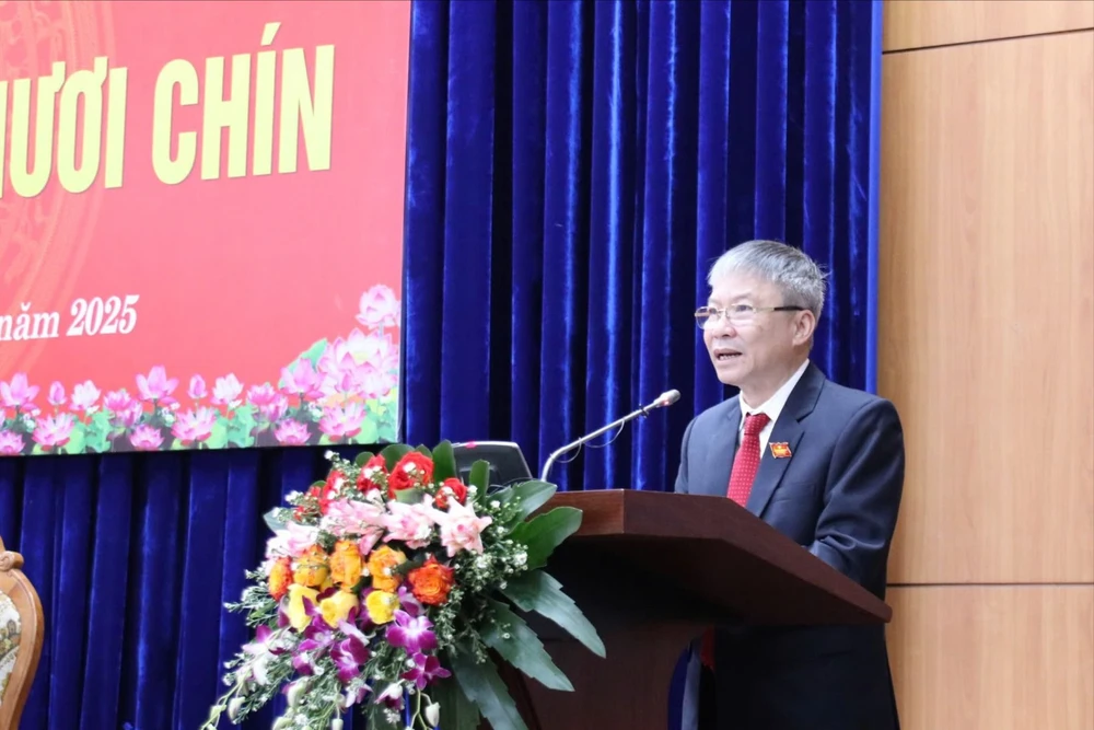 Quảng Nam có chính sách hỗ trợ thêm cán bộ nghỉ hưu trước tuổi