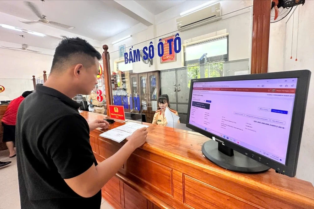 Người dân Quảng Nam cũ có thể sở hữu mã biển số xe 43. Ảnh: TN