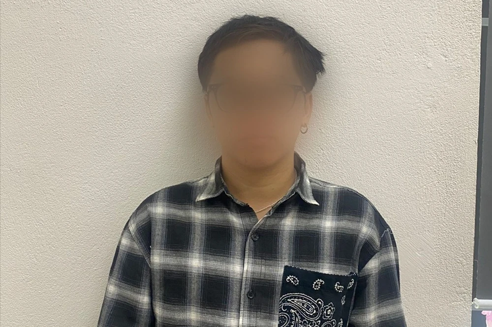 Dựng chuyện bị cướp giật để xin tiền mua điện thoại mới. Ảnh: CA