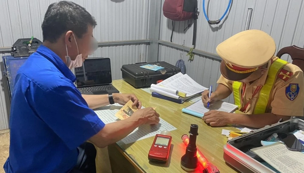 nồng độ cồn.jpg