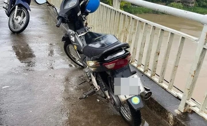 THƯ TUYỆT MỆNH 1.jpg