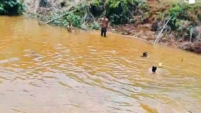 học sinh tử vong.jpg