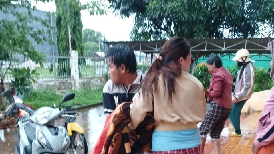 nước cuốn tử vong.jpg