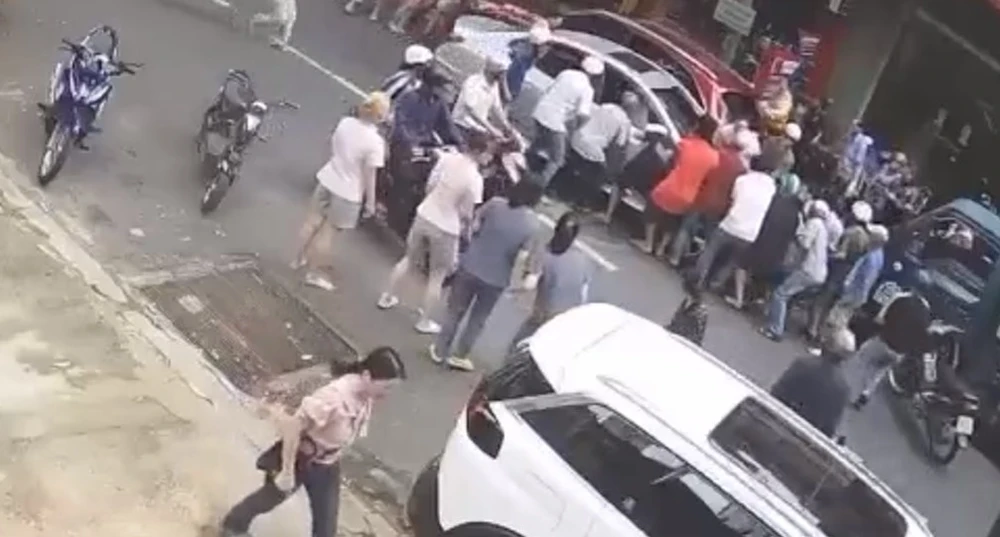 cụ ông 70 tuổi.jpg