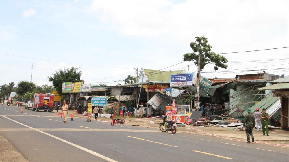 tai nạn giao thông 1.JPG