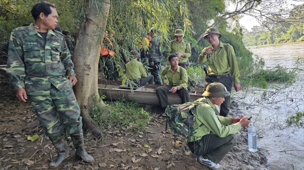 máy bay rơi 008.jpg