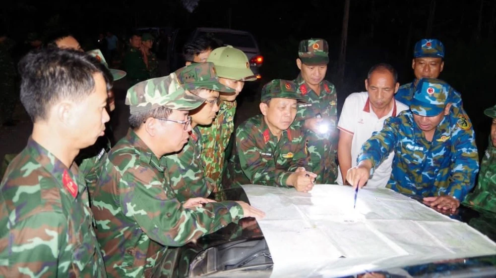 Máy bay rơi quốc khánh.jpg