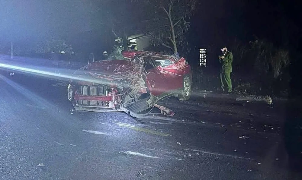 chủ tịch xã.jpg