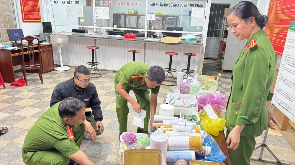 tai n pháo nổ 3.jpg