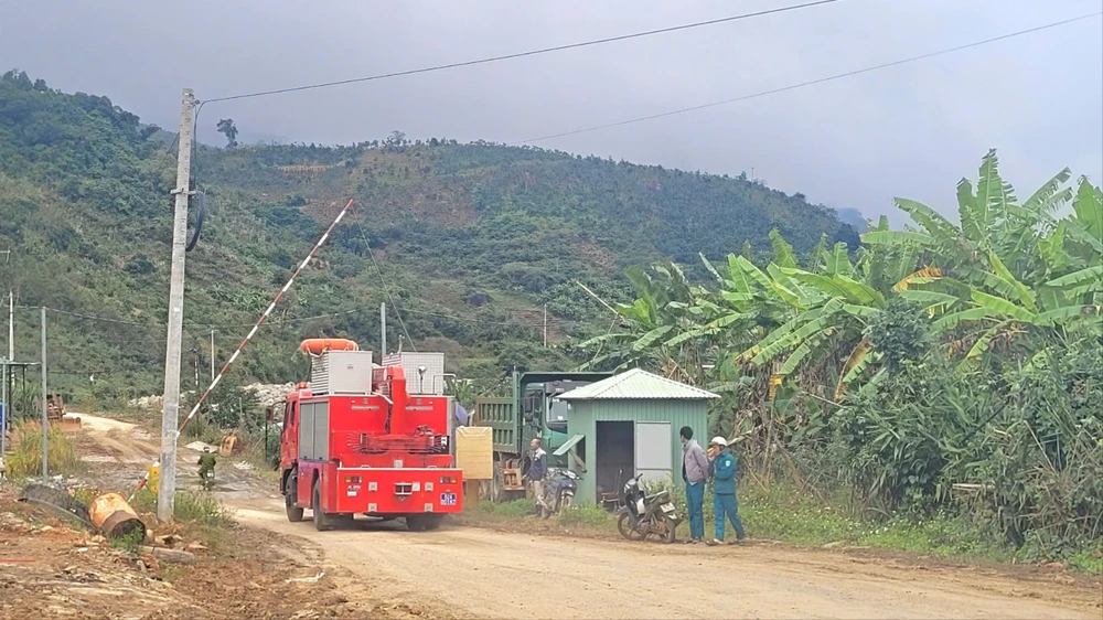 sập giàn giáo 3.jpg