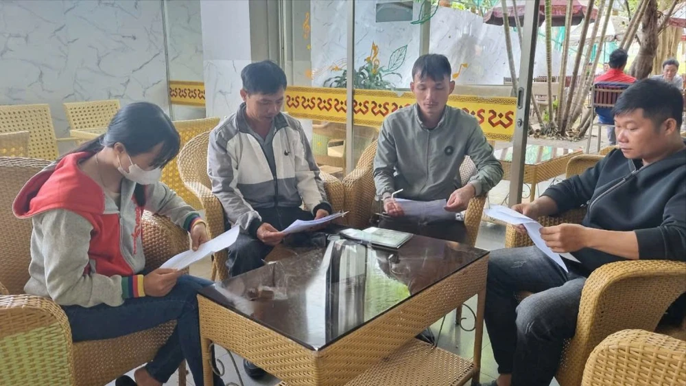 giấy phép lái xe.jpg